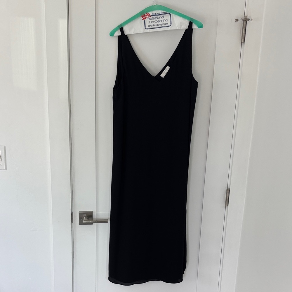 Babaton Black V-Neck Slip Dress